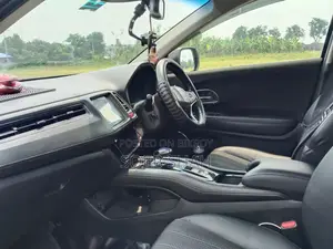 হোন্ডা ভেজেল ১.৫ হাইব্রিড টুডব্লিউডি ২০১৫ মেরুন