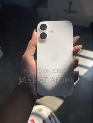 অ্যাপল আইফোন ১৬ ১২৮ জিবি হোয়াইট