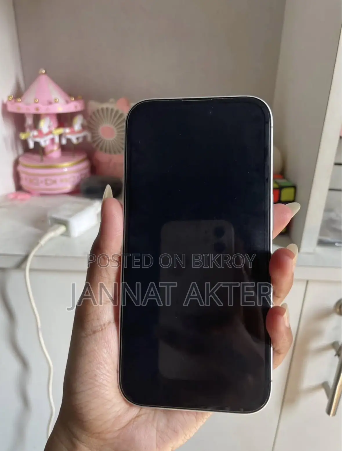 অ্যাপল আইফোন ১৬ ১২৮ জিবি হোয়াইট