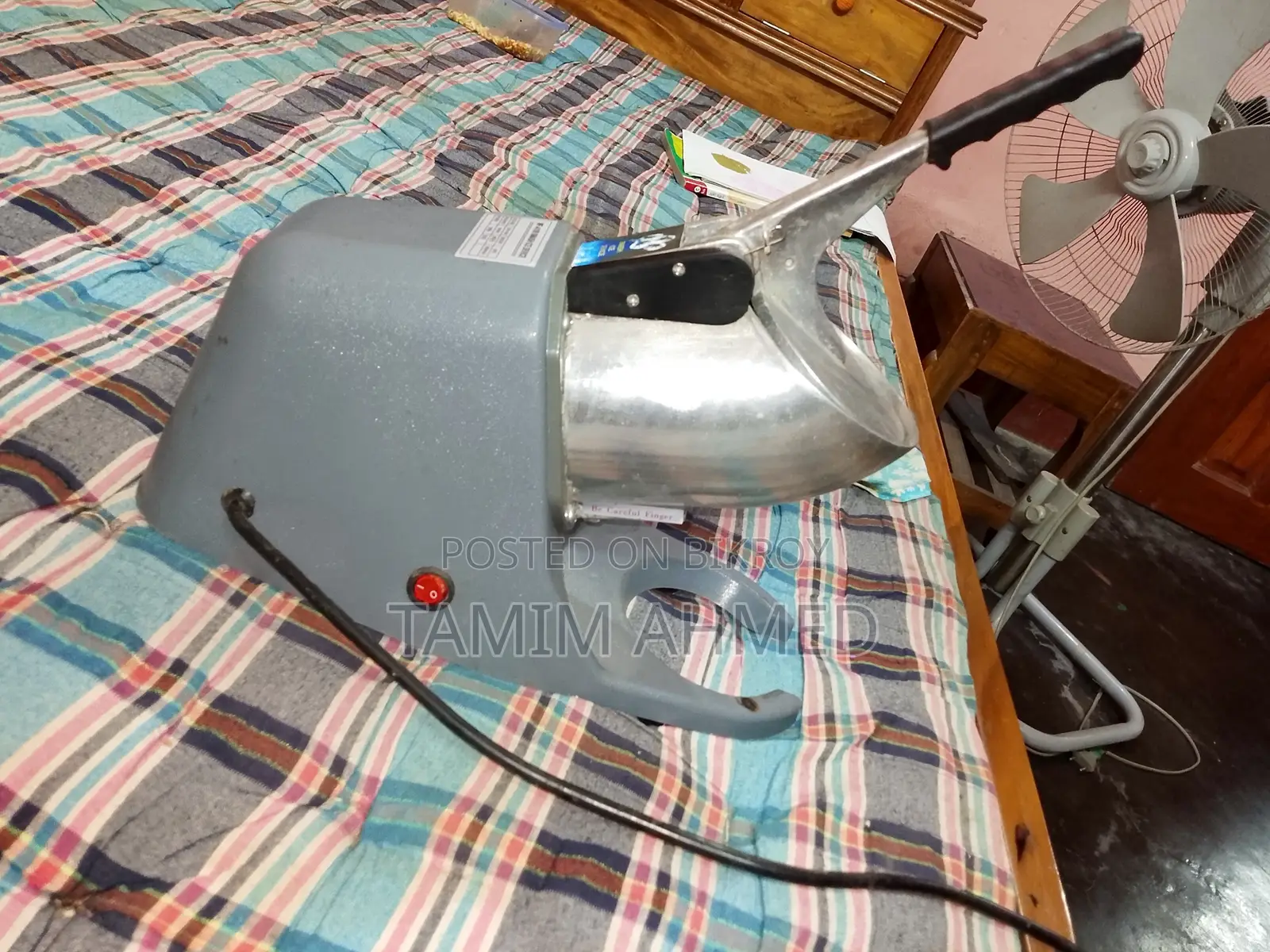 বরফ কুচি (Ice Cutter) মেশিন