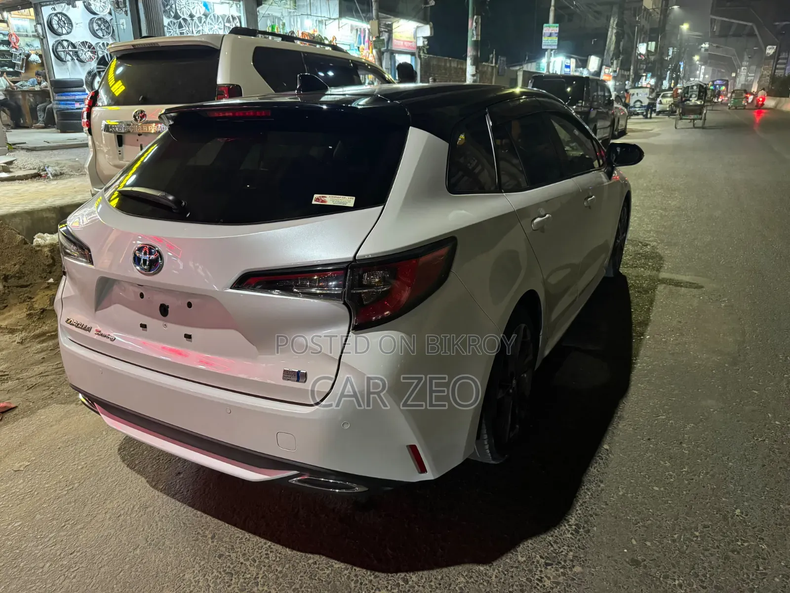 Toyota Corolla Touring WxB 2021 Pearl