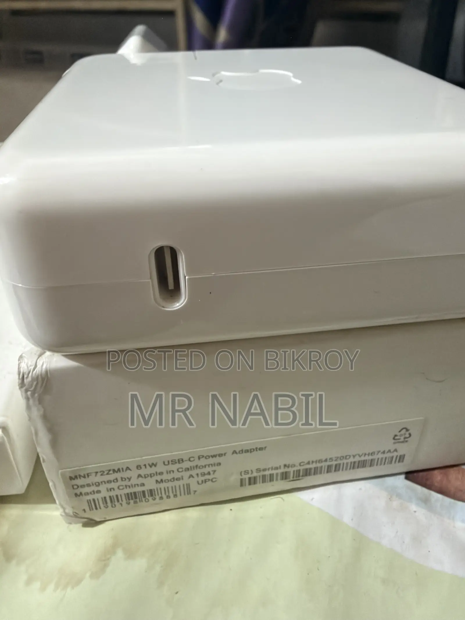 Original Apple 61W Charger