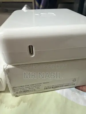 Original Apple 61W Charger