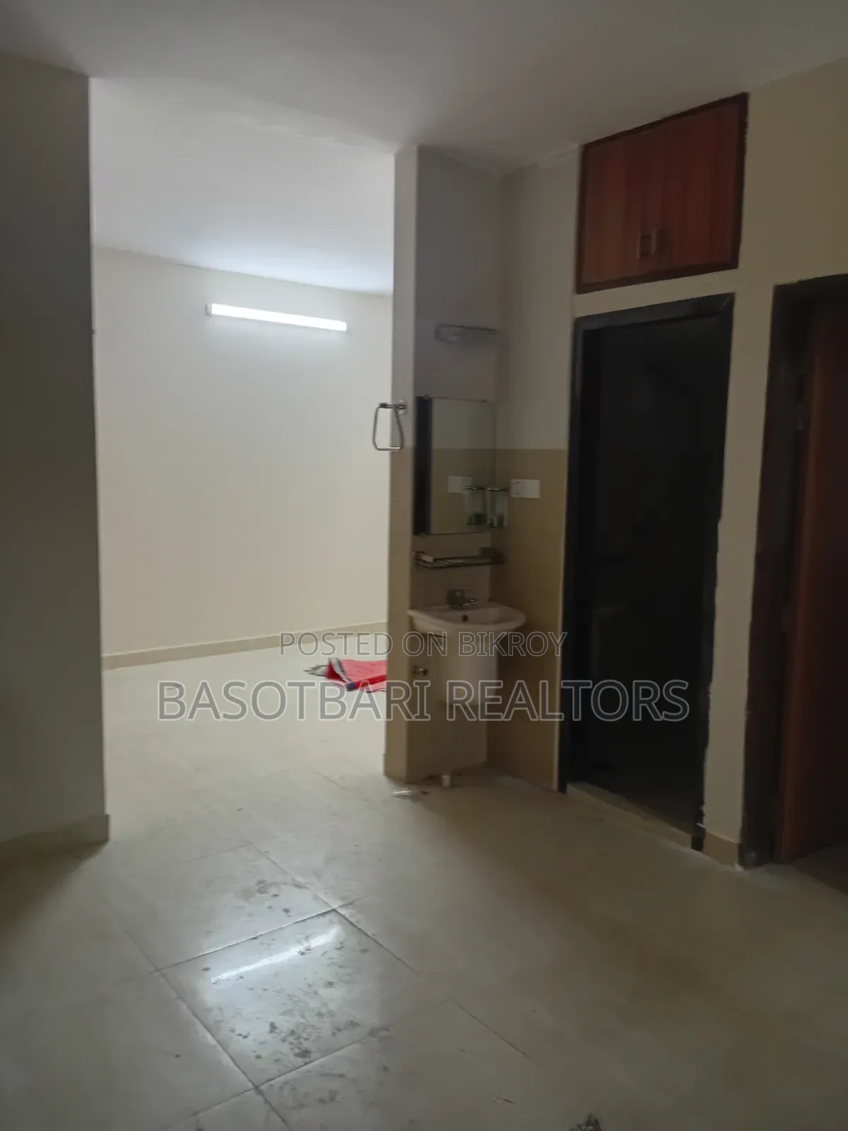 3-Bedroom Apartment in Khilgaon for sale