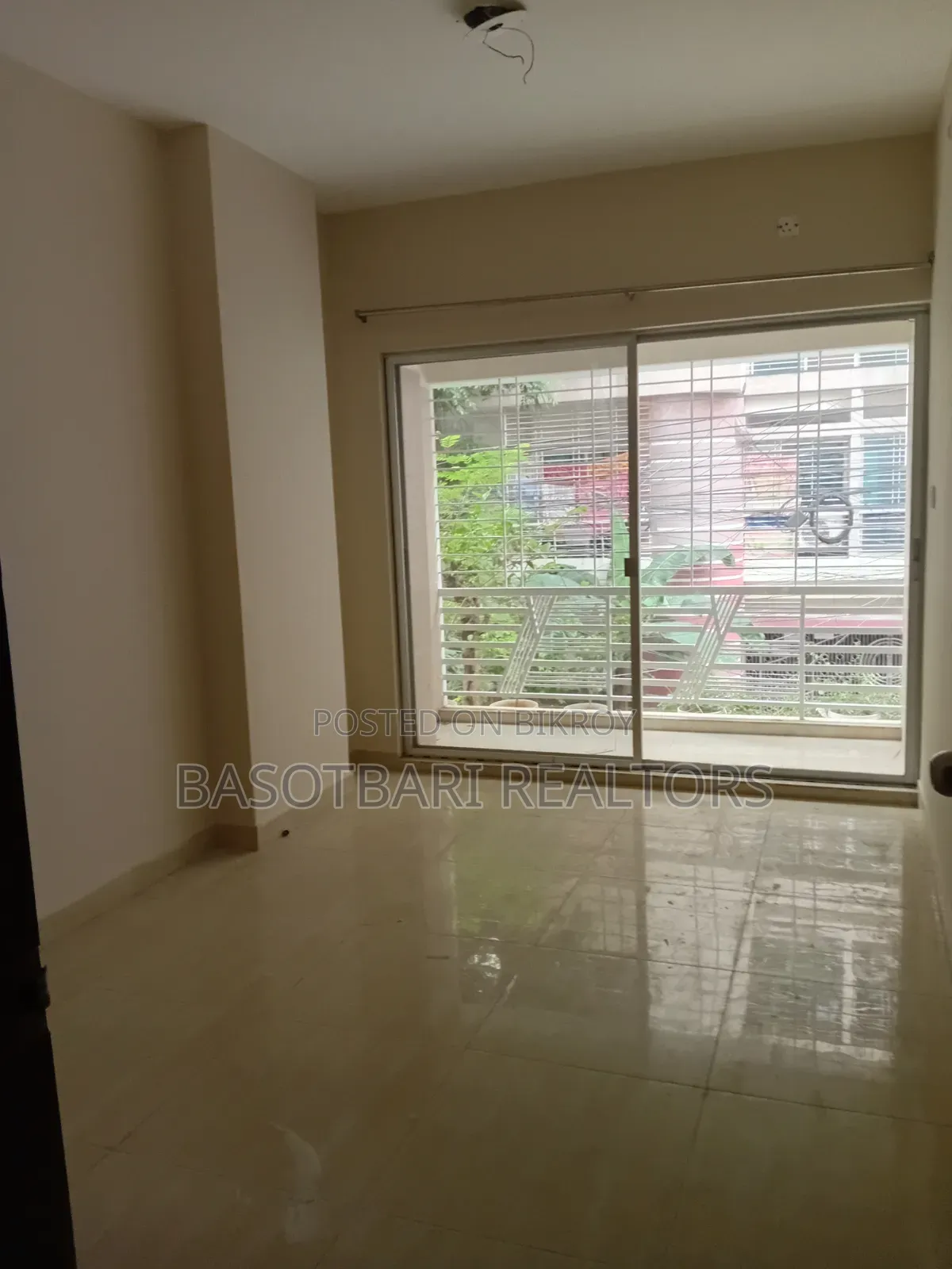 3-Bedroom Apartment in Khilgaon for sale