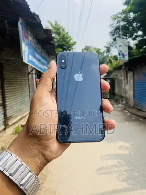 অ্যাপল আইফোন এক্স ২৫৬ জিবি কালো