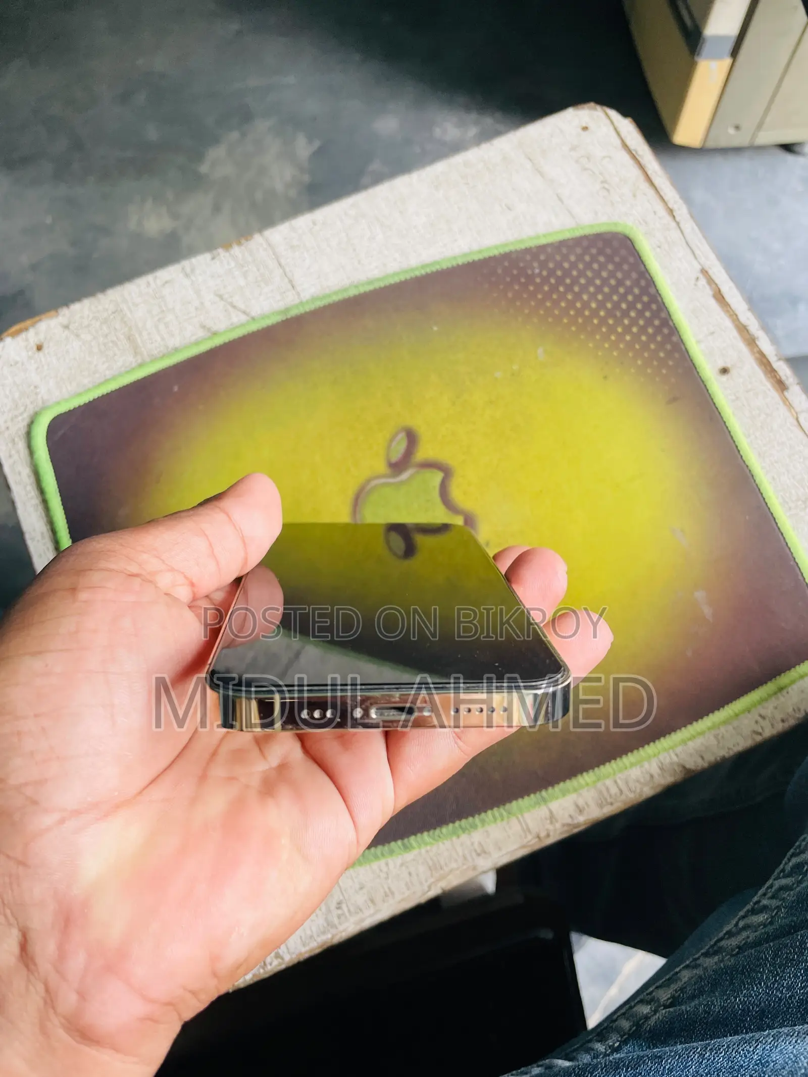 অ্যাপল আইফোন ১৩ প্রো ২৫৬ জিবি সাদা