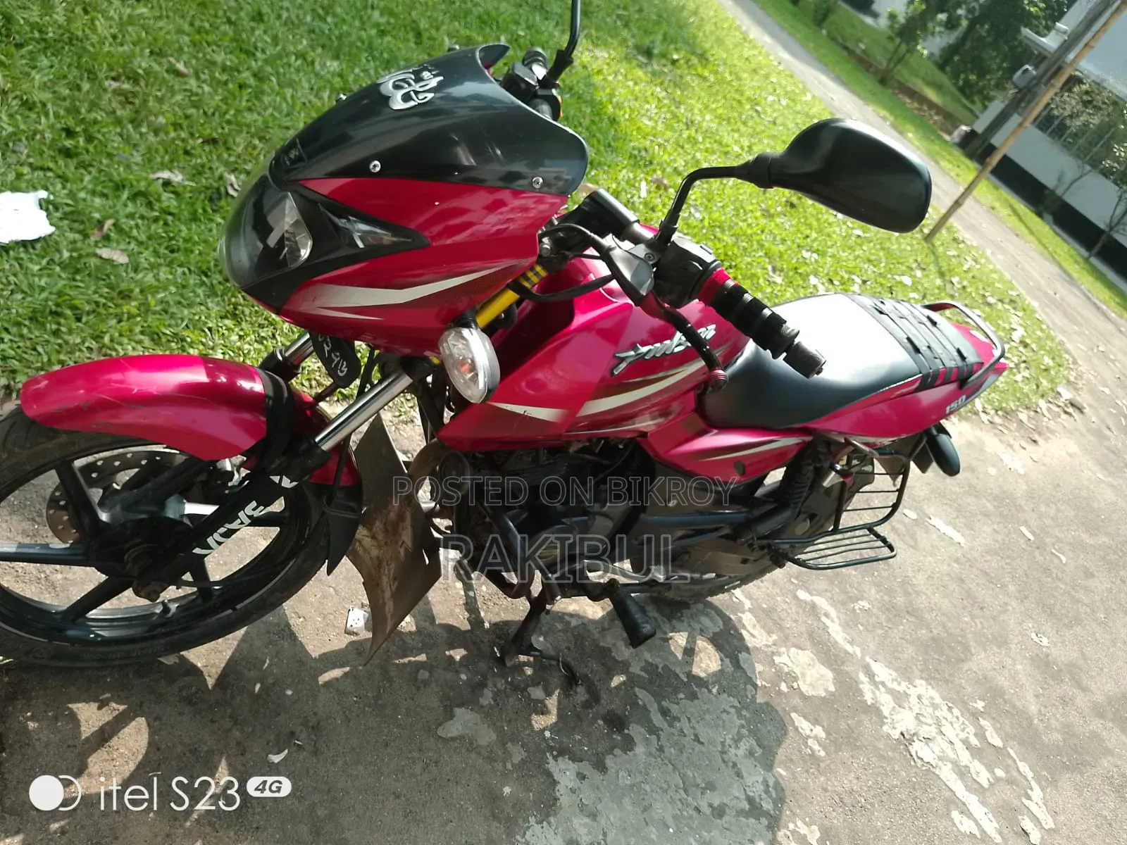 New Bajaj Pulsar 150 2018 Red