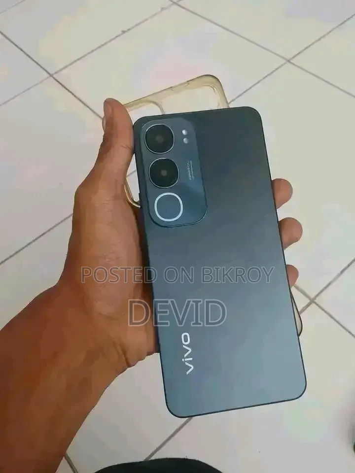 Vivo Y19s 128 GB Black