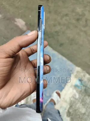 স্যামসাং গ্যালাক্সি এস২০+ ১২৮ জিবি ব্ল্যাক