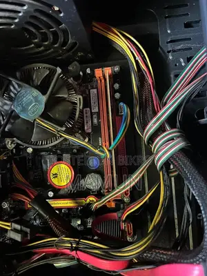 Desktop Computer 4GB Intel Core 2 Duo HDD+SSD 500GB