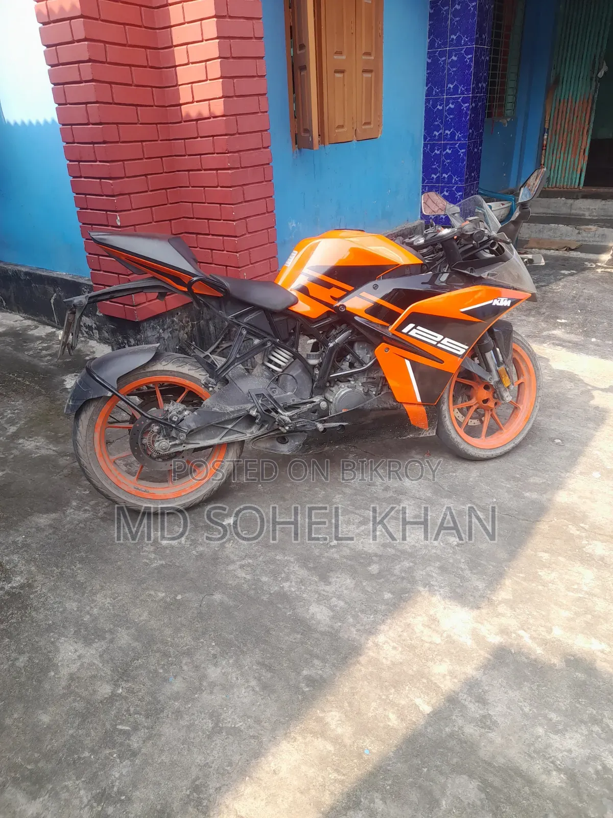 KTM RC 125 2020 Orange