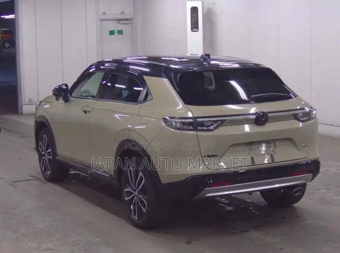 Honda Vezel 2022 Beige