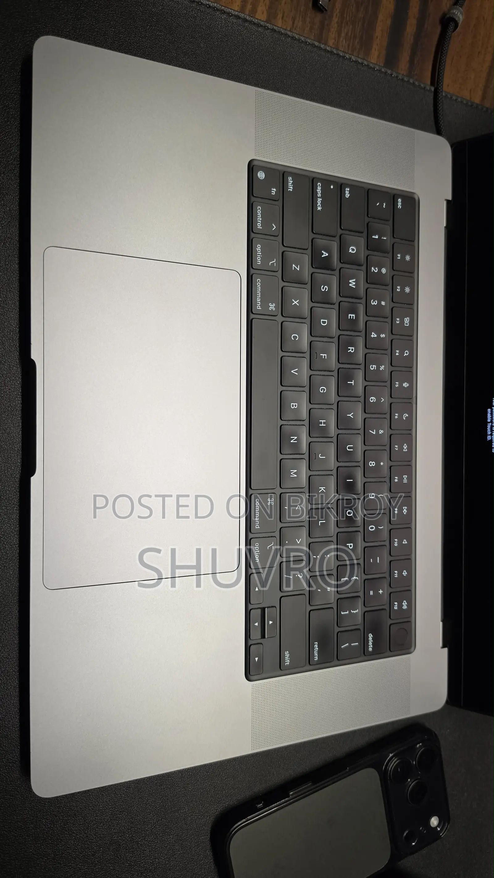 Laptop Apple MacBook Pro 2021 M1 16GB Apple M1 Pro SSD 1TB