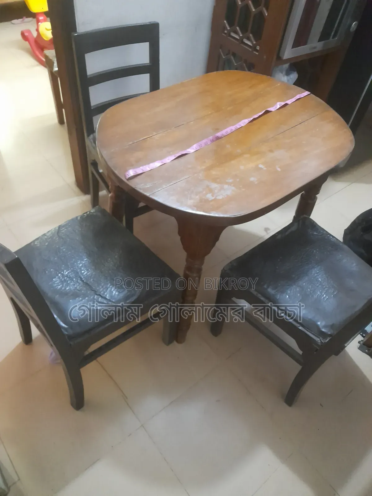 ৩৬/২৬ ছোট ডাইনিং টেবিল তিনটা চেয়ার