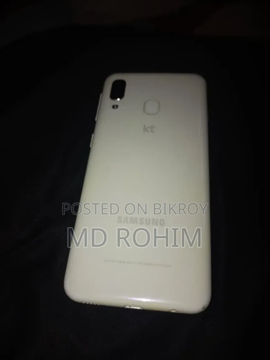 Samsung Galaxy A20e 32 GB White