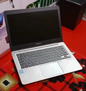 Laptop Asus ZenBook UX310UQ 8GB Intel Core i5 SSD 256GB