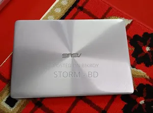 Laptop Asus ZenBook UX310UQ 8GB Intel Core i5 SSD 256GB