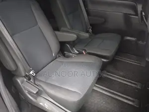 Toyota Noah 1.8 FWD Hybrid (7 seater) 2021 Black