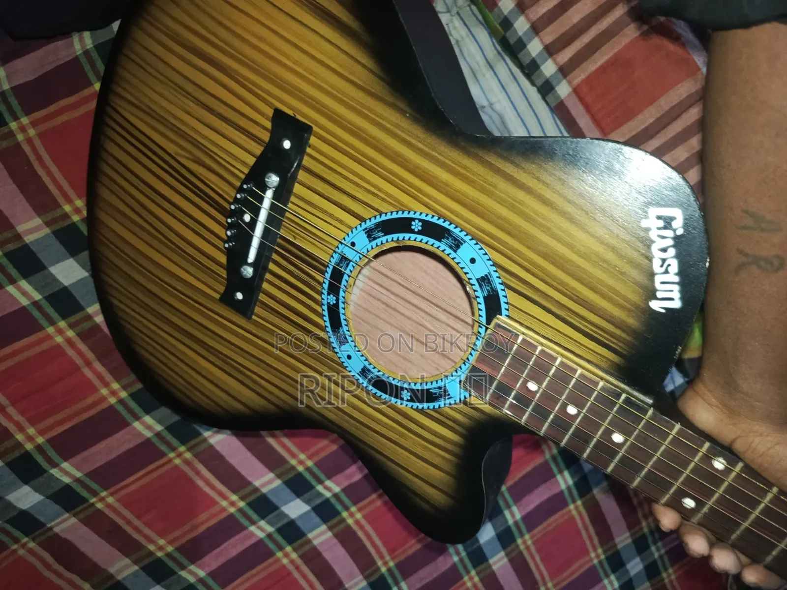 Acoustic Guitar for Sale