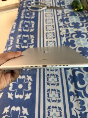 অ্যাপল আইপ্যাড এয়ার ১৬ জিবি সিলভার