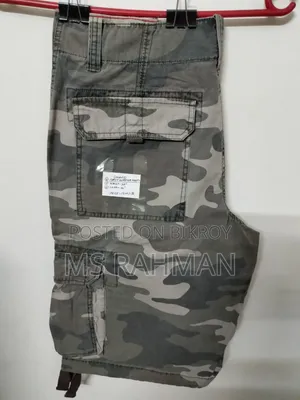 ARMY Green Color Three Quarter Pants. Size: Waist: 38", 36", 36" .