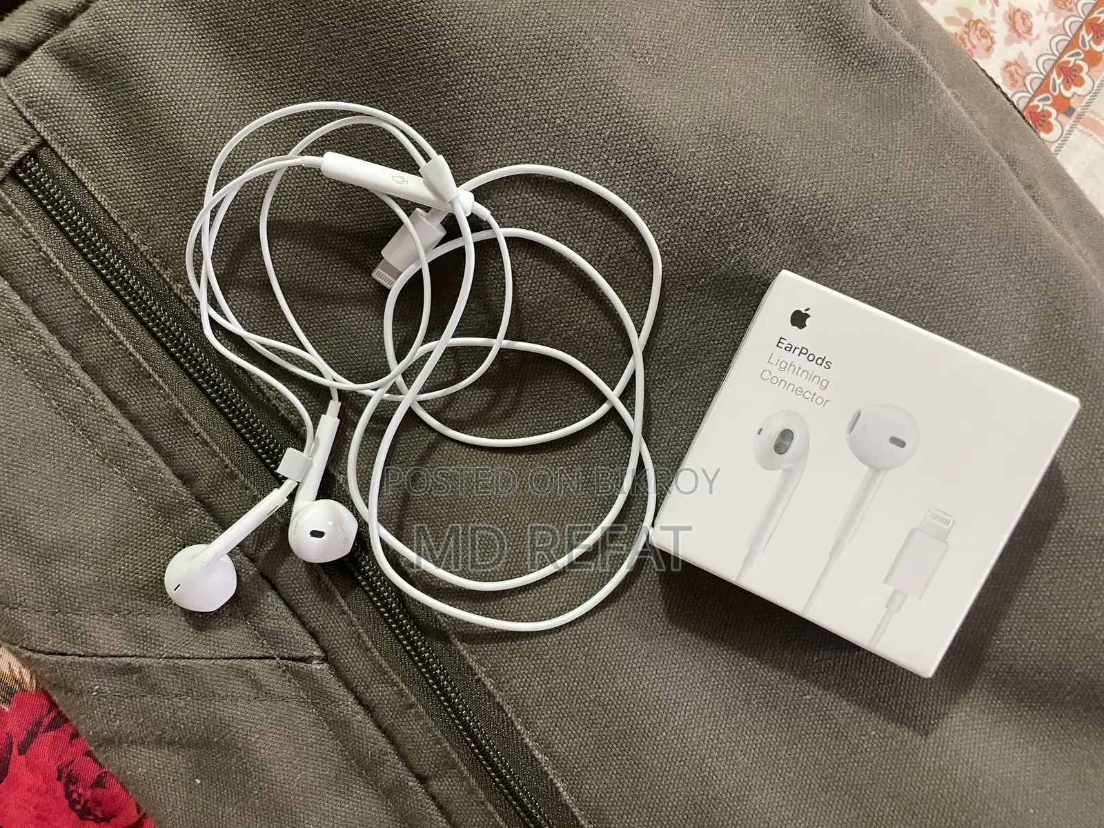 অ্যাপল ইয়ারফোন