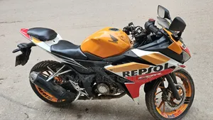 Honda 2019 Yellow