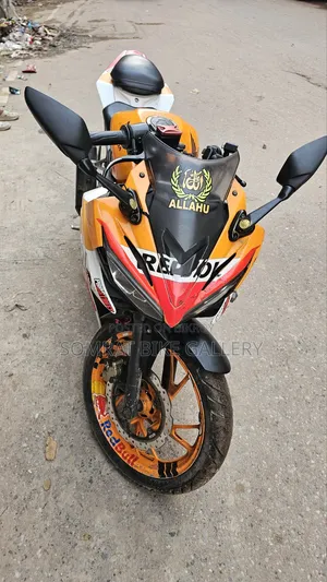 Honda 2019 Yellow
