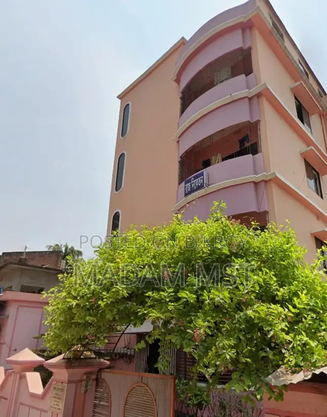 ১৮-বেডরুমের বাড়ি রাজ নিকেতন, মতিহার এ বিক্রয়ের জন্য