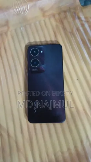 Vivo Y18 128 GB Purple