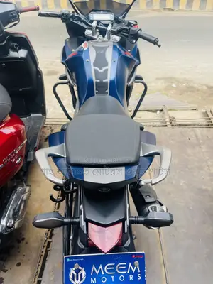 ইয়ামাহা ফাজার এফআই ভি২ ২০২৬ ব্লু
