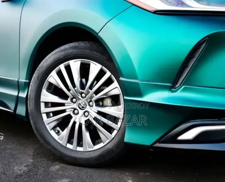 Toyota Harrier Z 2021 Green