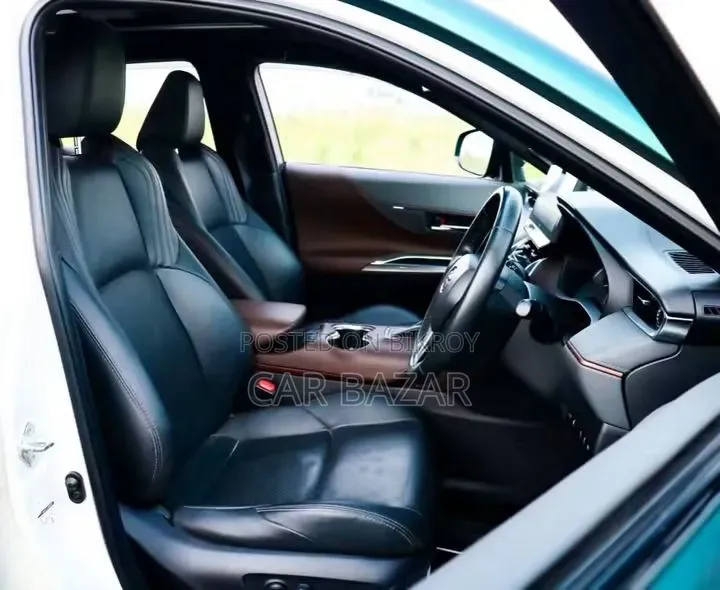 Toyota Harrier Z 2021 Green