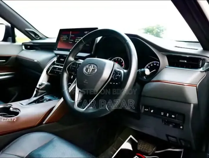 Toyota Harrier Z 2021 Green