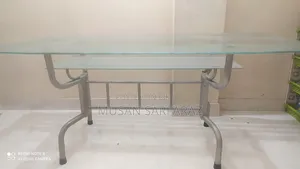 Double Glass Table