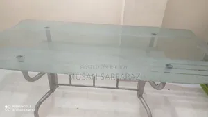 Double Glass Table