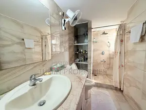 3 Bedroom Apartment in Banani for sale