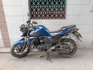 ইয়ামাহা এফজেডএস ভি২ ২০২২ নীল