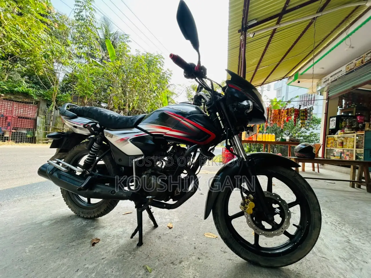 TVS 2013 Black
