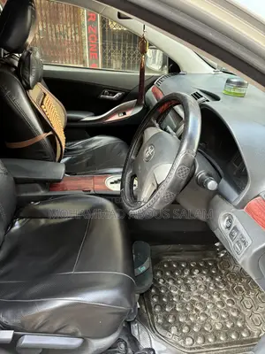 Toyota Allion 2012 Silver