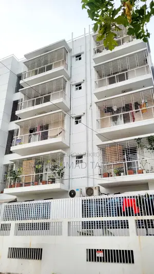উত্তরক্ষিণ এ ৩ বেডরুমের অ্যাপার্টমেন্ট বিক্রয়ের জন্য