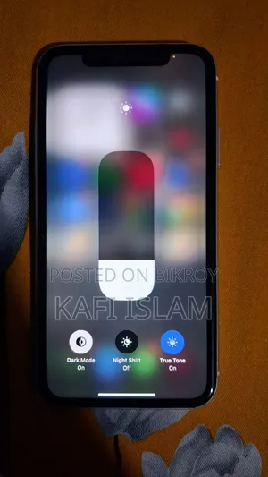 অ্যাপল আইফোন এক্সআর ৬৪ জিবি সাদা