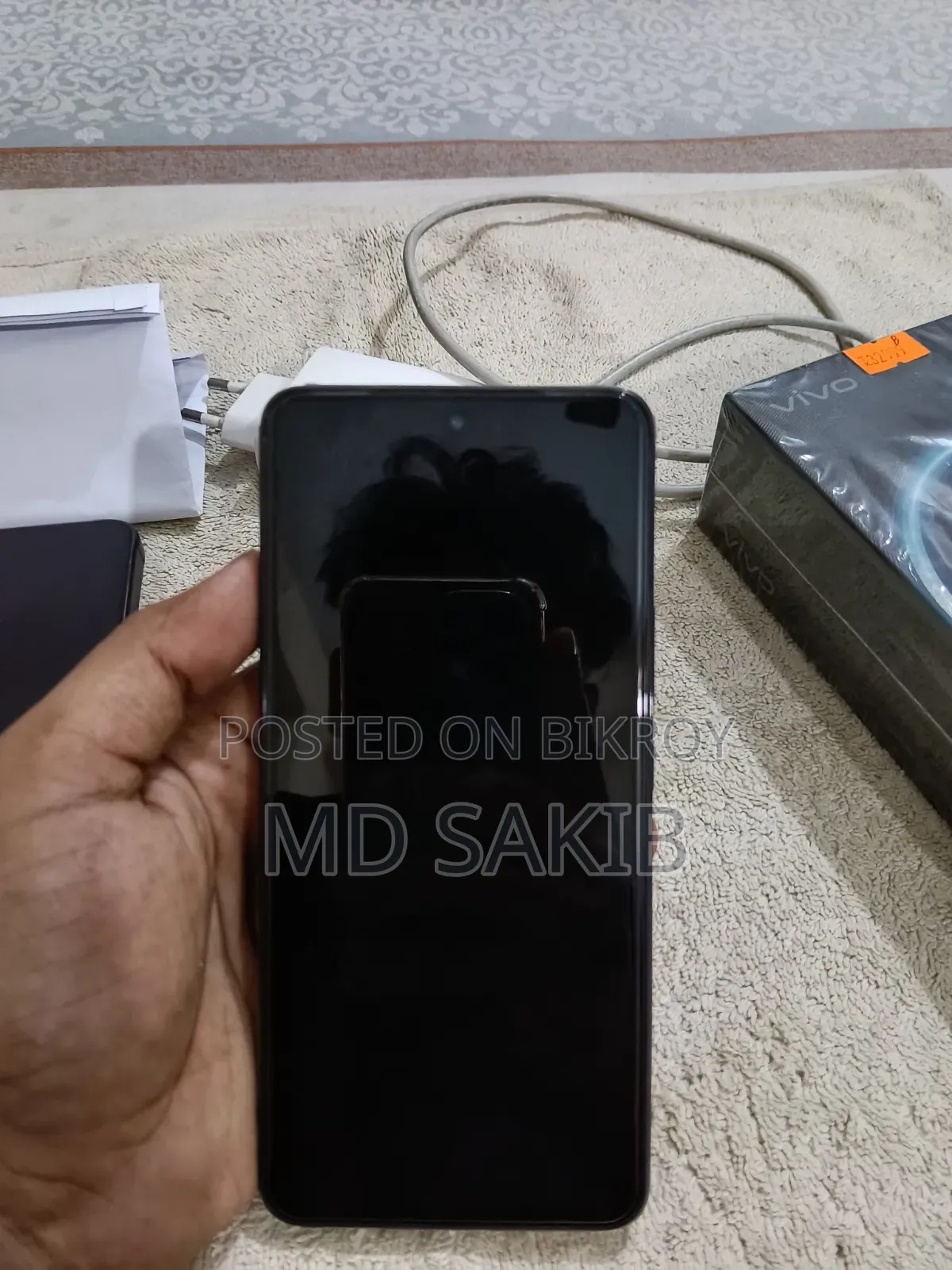 Vivo V50 Lite 4G ২৫৬ জিবি কালো