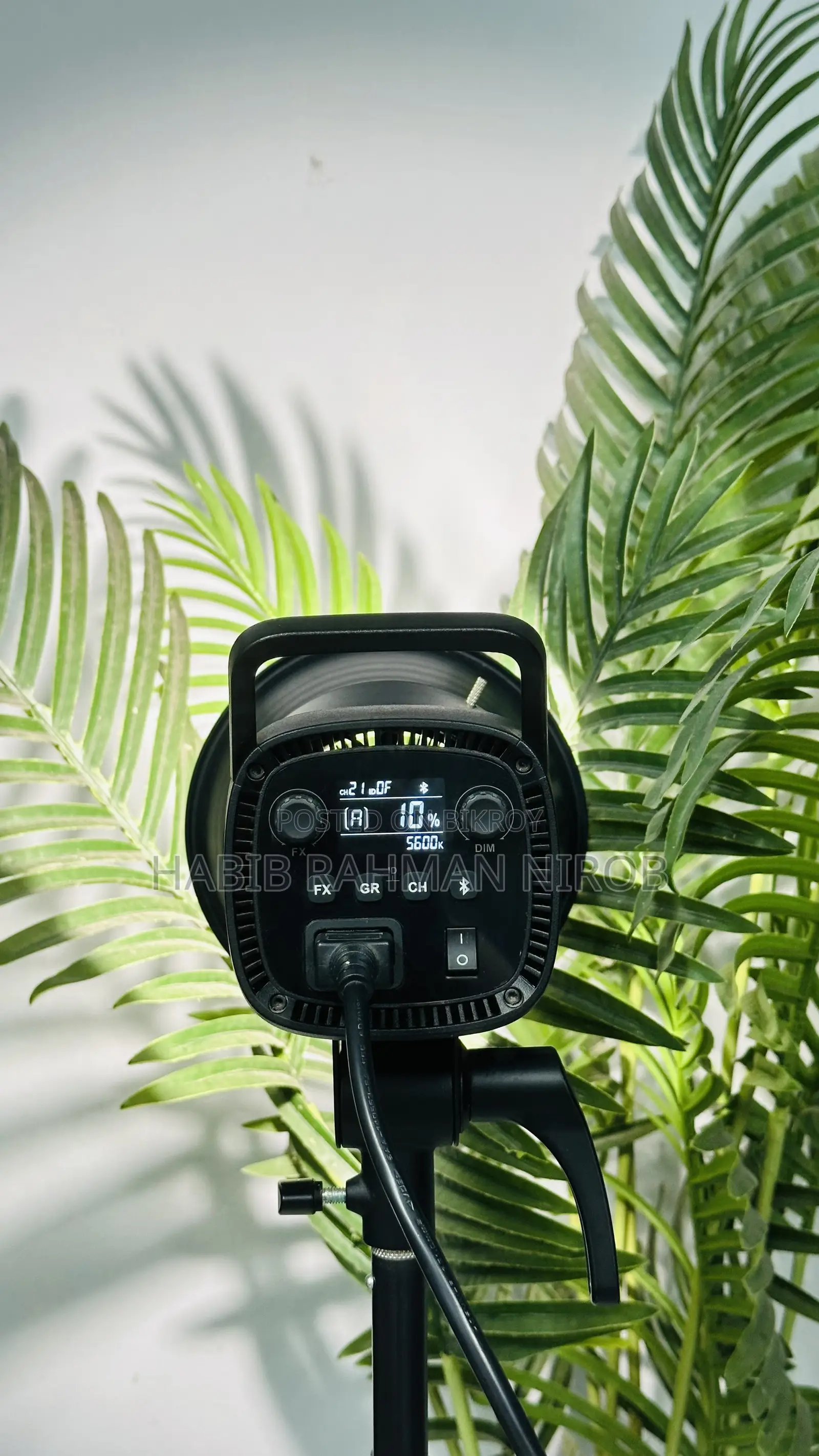 Godox SL60IID LED Video Light + Simpex Light Stand