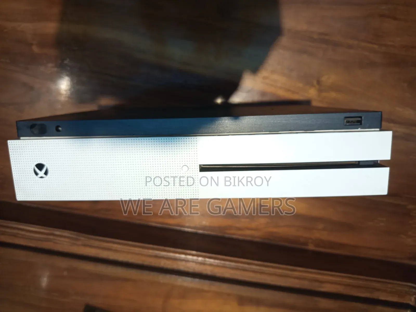 Xbox One S for Sale 1tb All Okay Ase Full Like New