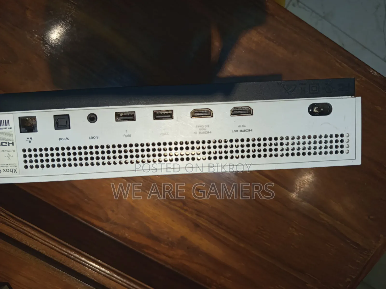 Xbox One S for Sale 1tb All Okay Ase Full Like New