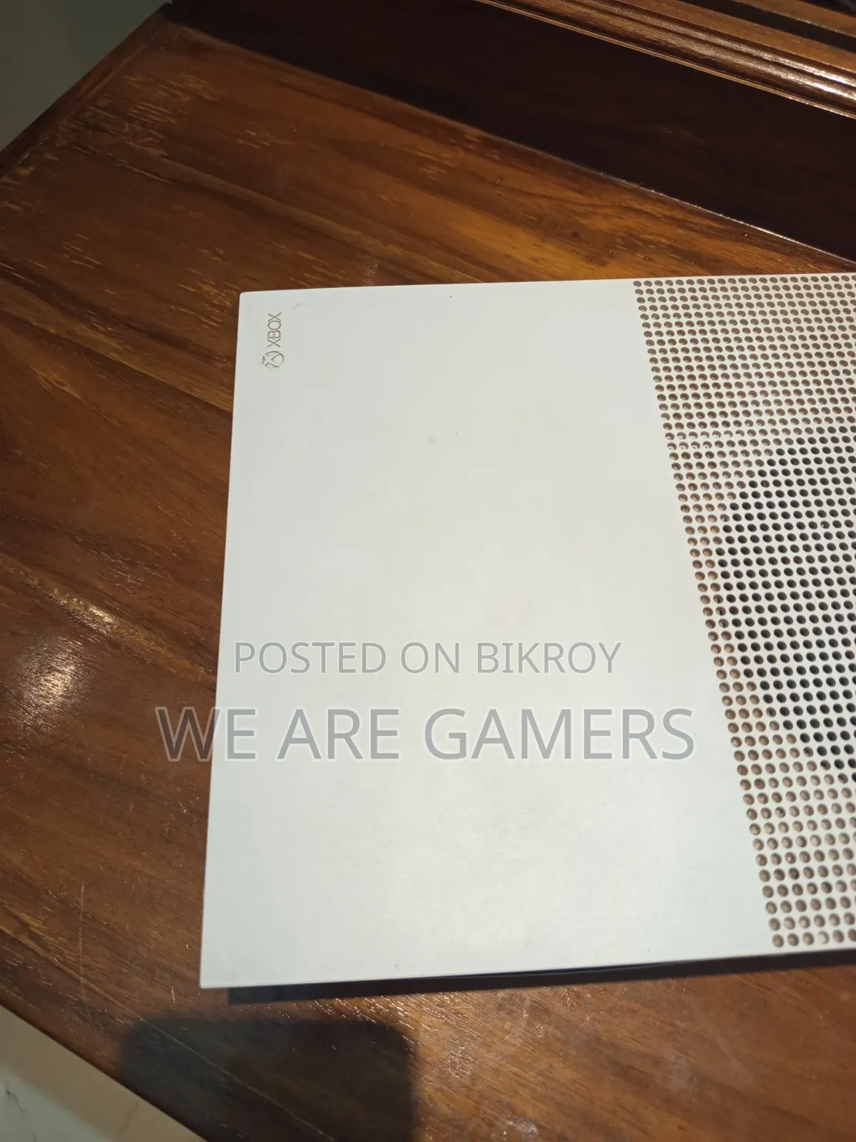 Xbox One S for Sale 1tb All Okay Ase Full Like New