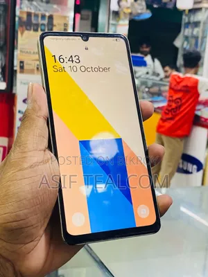 Samsung Galaxy A06 64 GB Gold