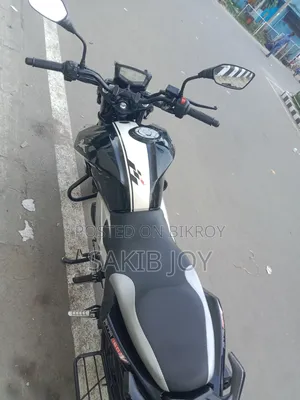 টিভিএস আপাচে ১৬০ ৪ভি ২০২২ কালো